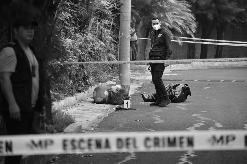 Localizan bolsas pl&aacute;sticas con posibles restos humanos en zona 12