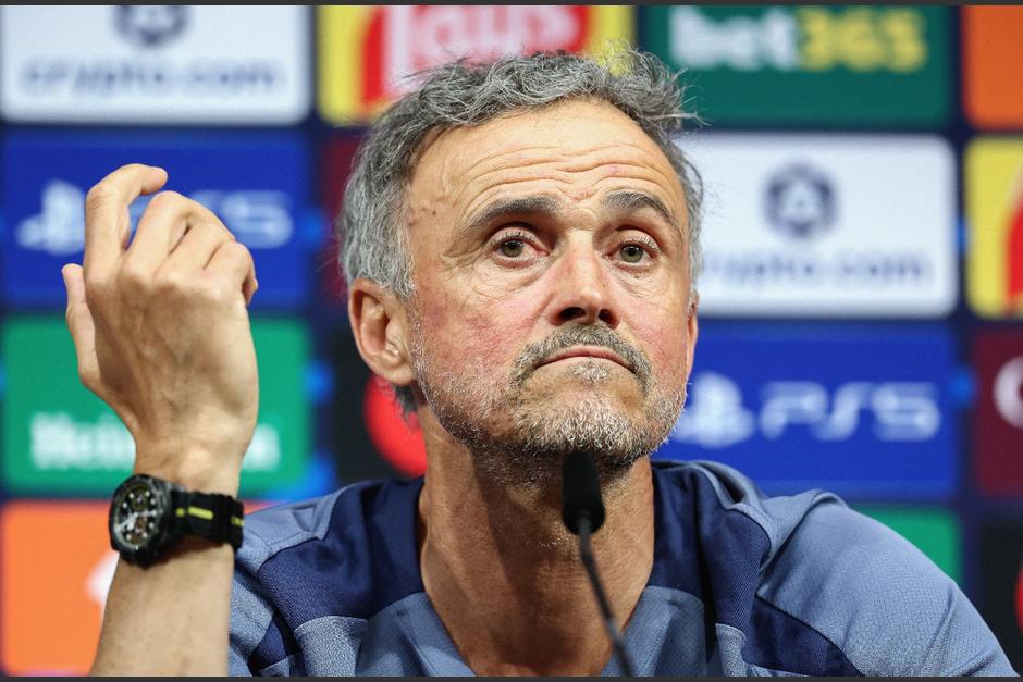 Luis Enrique, t&eacute;cnico del PSG, durante la conferencia de prensa de este viernes, previo a la final de la Champions League. (Foto: AFP)