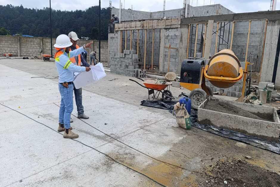 Autoridades buscan fortalecer las normas que regulan el dise&ntilde;o, construcci&oacute;n y mantenimiento de las viviendas. (Foto: Archivo / Soy502)