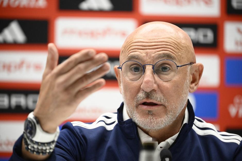 De la Fuente asegur&oacute; que Lamine marca la diferencia, ya sea entrando desde el banquillo o siendo titular. (Foto: AFP)