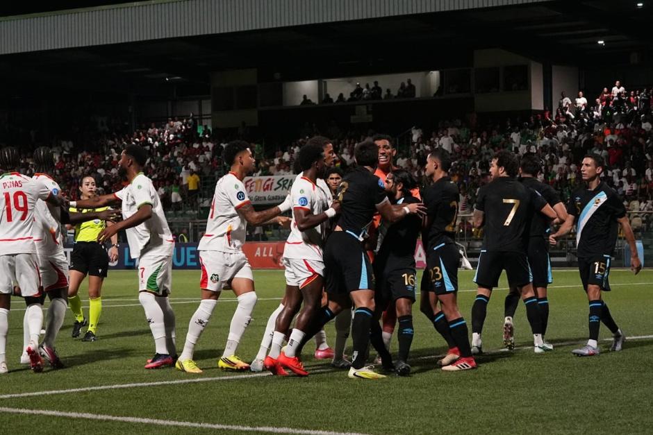 Guatemala empat&oacute; con Surinam en Paramaribo. (Foto:&nbsp;Cortes&iacute;a: business.instyle)