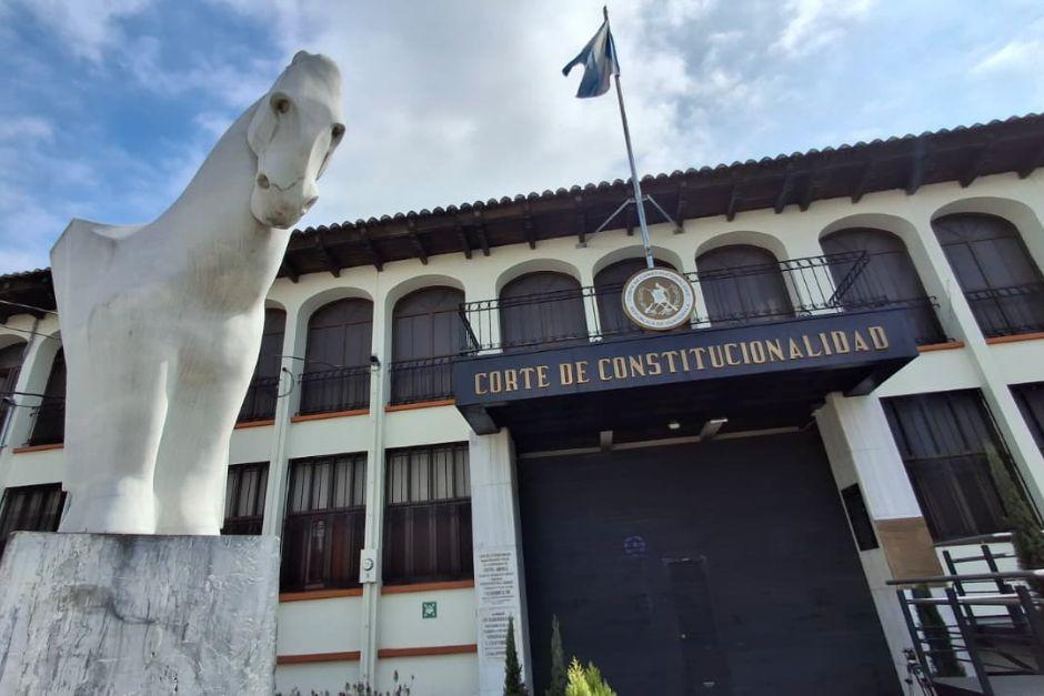 La Corte de Constitucionalidad dio tr&aacute;mite al amparo promovido por el Cacif contra la designaci&oacute;n de Jonathan Menkos. (Foto: Archivo / Soy502)