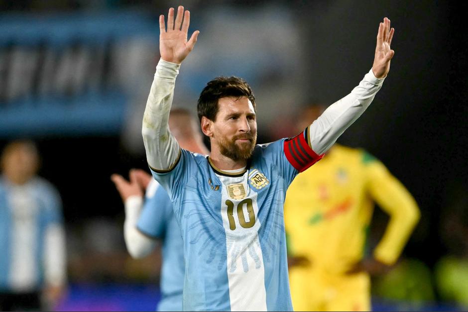 Messi vivi&oacute; una emocionante despedida en el estadio Monumental. Jug&oacute; su &uacute;ltimo partido vestido de albiceleste. (Foto: AFP)