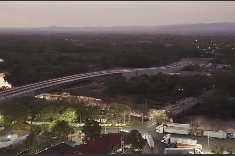 Nayib Bukele inaugur&oacute; el paso el jueves 15 de octubre. (Foto: captura de video)