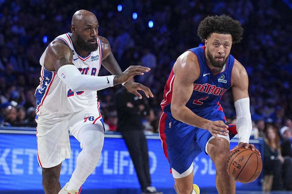James regres&oacute; tras descansar el s&aacute;bado, pero tuvo una actuaci&oacute;n discreta en la ca&iacute;da de los 76ers. (Foto: AFP)&nbsp;