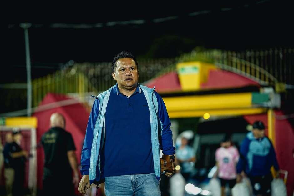 El estratega cobanero buscar&aacute; dirigir su segunda final regional, esta vez, al frente de los brumosos. (Foto: Cartagin&eacute;s)