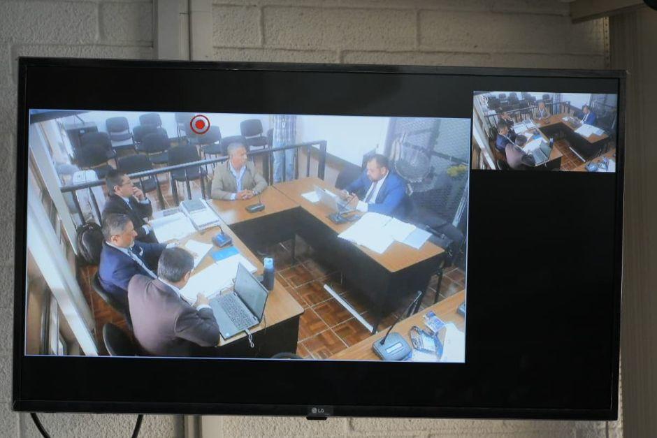 En la continuaci&oacute;n de la audiencia de extinci&oacute;n de dominio de este 28 de octubre no hubo presencia de la exvicepresidente Roxana Baldetti. (Foto: Wilder L&oacute;pez/Soy502)