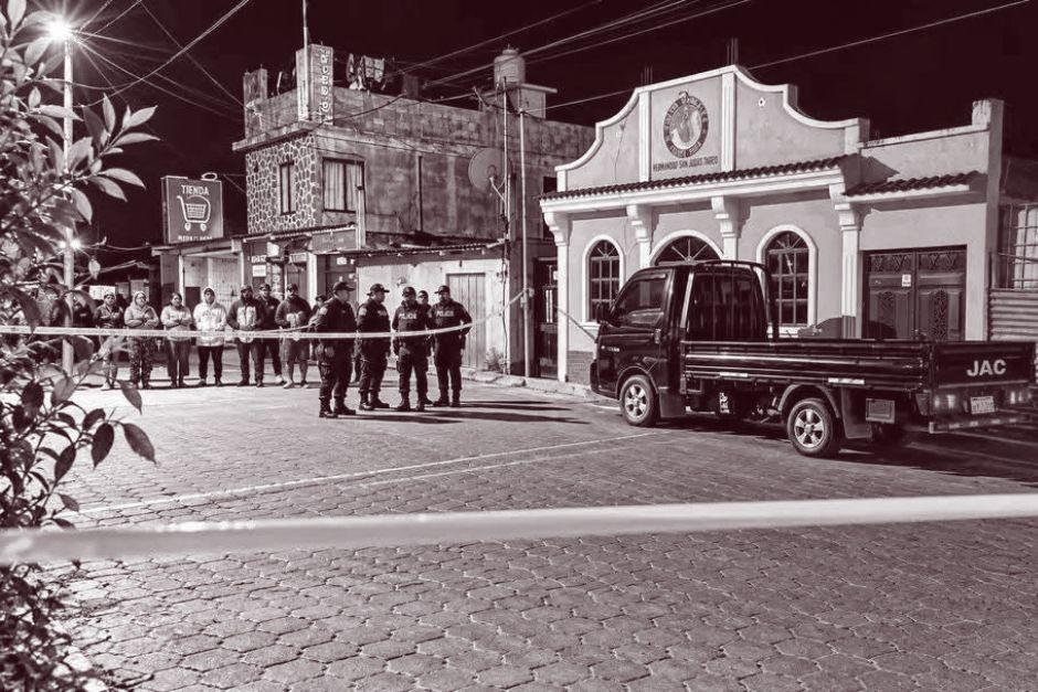 Las v&iacute;ctimas presentaban heridas provocadas por proyectiles de arma de fuego. (Foto: RRSS)