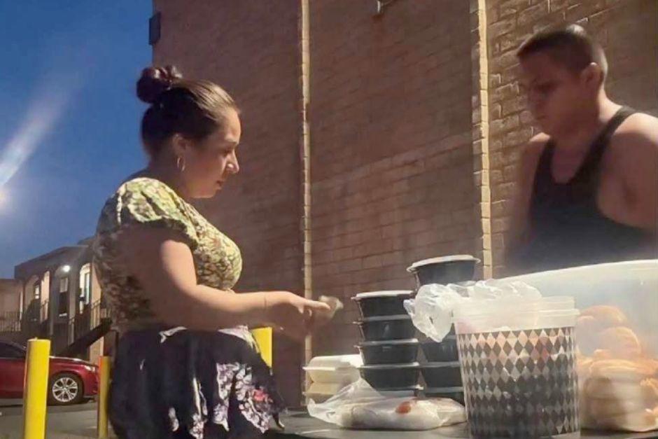 El asalto qued&oacute; evidenciado en video, ya que la guatemalteca estaba transmitiendo en vivo. (Foto: Captura de video)