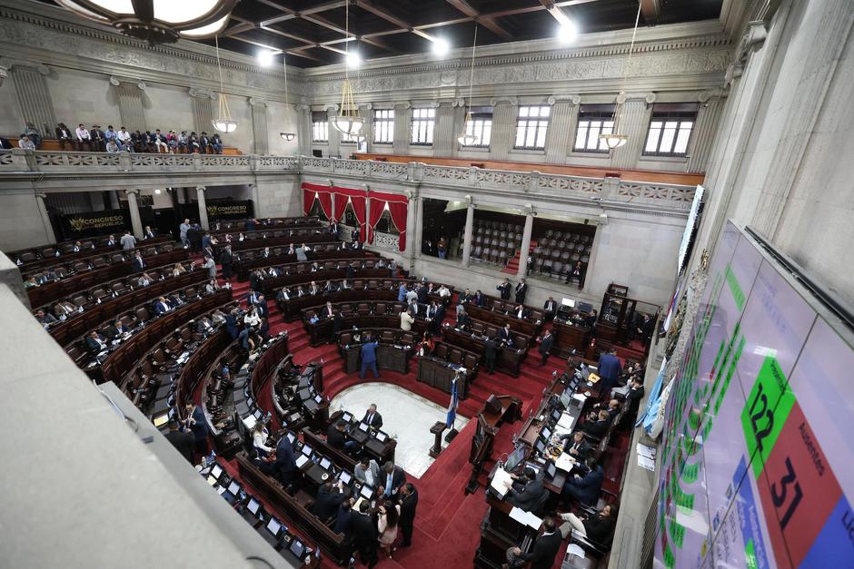 El Pleno aprueba ley sobre estabilizaci&oacute;n de precios a los combustibles. (Foto: Wilder L&oacute;pez/Soy502)&nbsp;