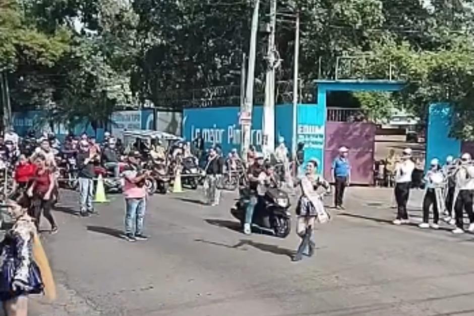 El video ha causado indignaci&oacute;n en las redes sociales. (Foto: Captura de video)