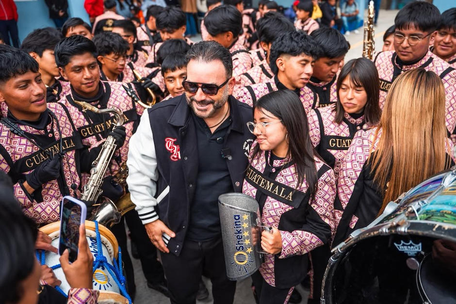 El puertorrique&ntilde;o Joseph Fonseca visit&oacute; a la banda escolar de Quetzaltenango Shekina. (Foto: fabery_films)