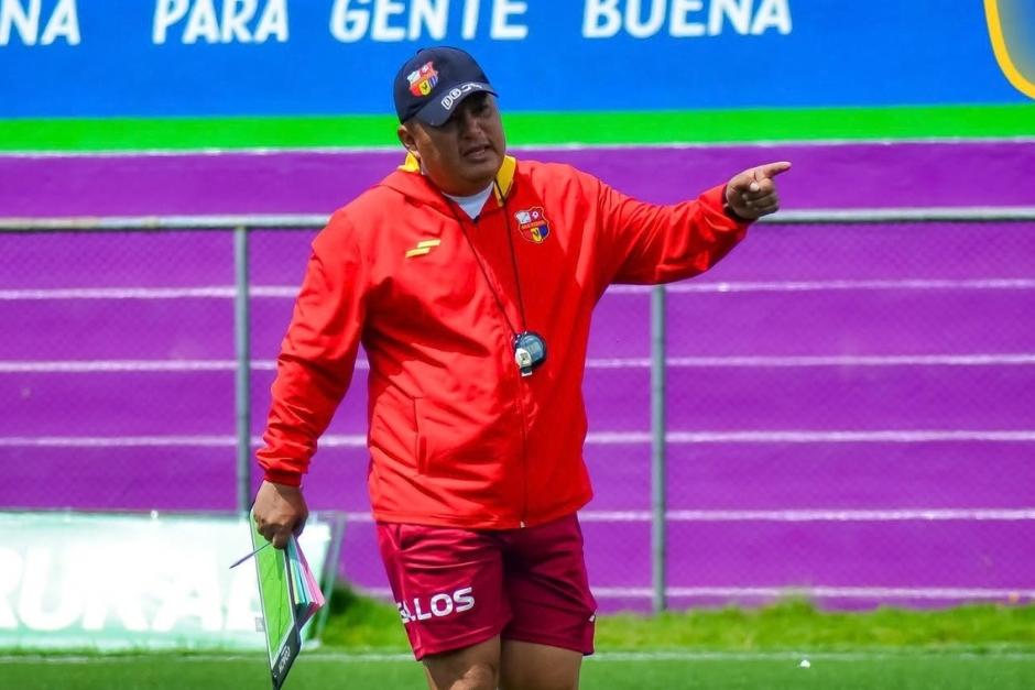 El t&eacute;cnico guatemalteco podr&aacute; volver a dirigir en el banquillo sanpedrano. (Foto: Deportivo San Pedro)