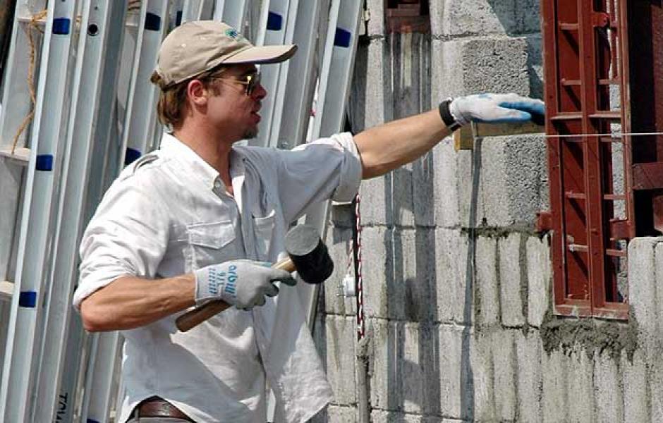Brad Pitt trabaj&oacute; como repartidor de refrigeradoras y chofer de limusina. (Foto: 20minutos.es)