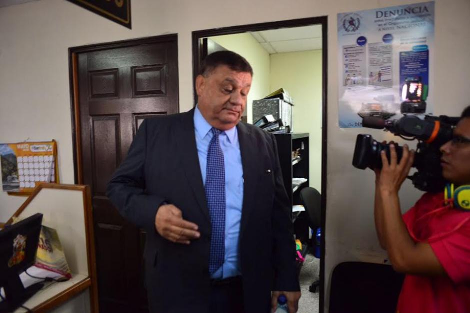 El exdiputado Carlos Herrera se entregó a las autoridades por un caso de plazas fantasmas. (Foto: Jesús Alfonso/Soy502)