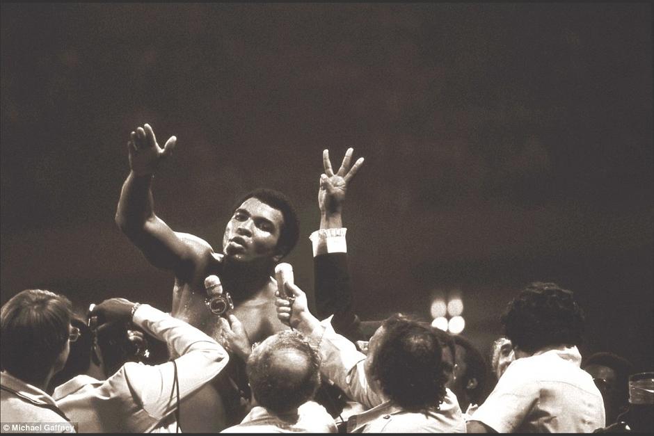 Esta fotograf&iacute;a es una de las m&aacute;s famosa de Muhammad Ali. (Foto: Times)