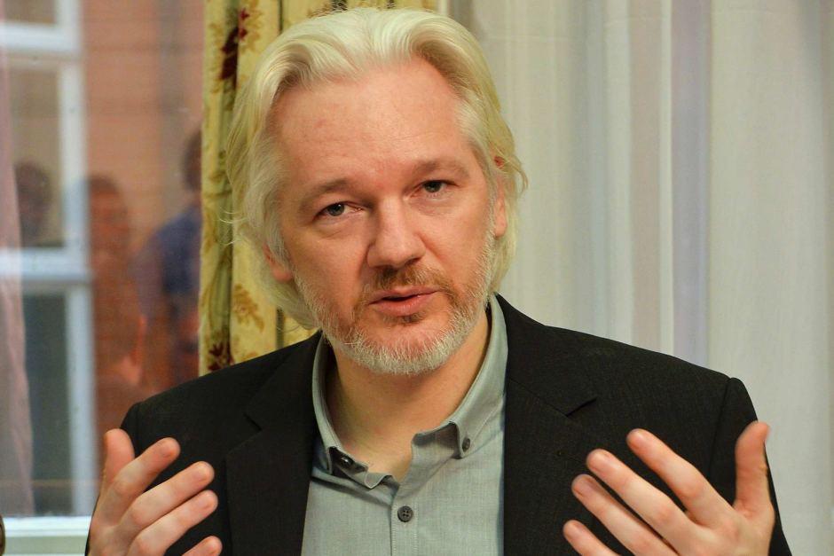 Julian Assange, fundador de Wikileaks, a su llegada al Tribunal Supremo de Londres, Reino Unido el 2 de febrero de 2012. (Foto: ABC)