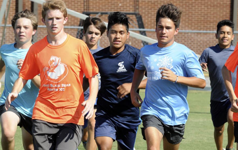 Roque Torres ahora practica el atletismo y es un destacado corredor en Austin. (Foto: William T. Martin)