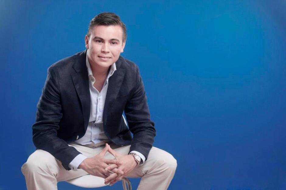 Actualmente el hijo de Mario Estrada, presidenciable de UCN, ocupa un curul en el Congreso. (Foto Facebook/Mario Estrada Ruano)