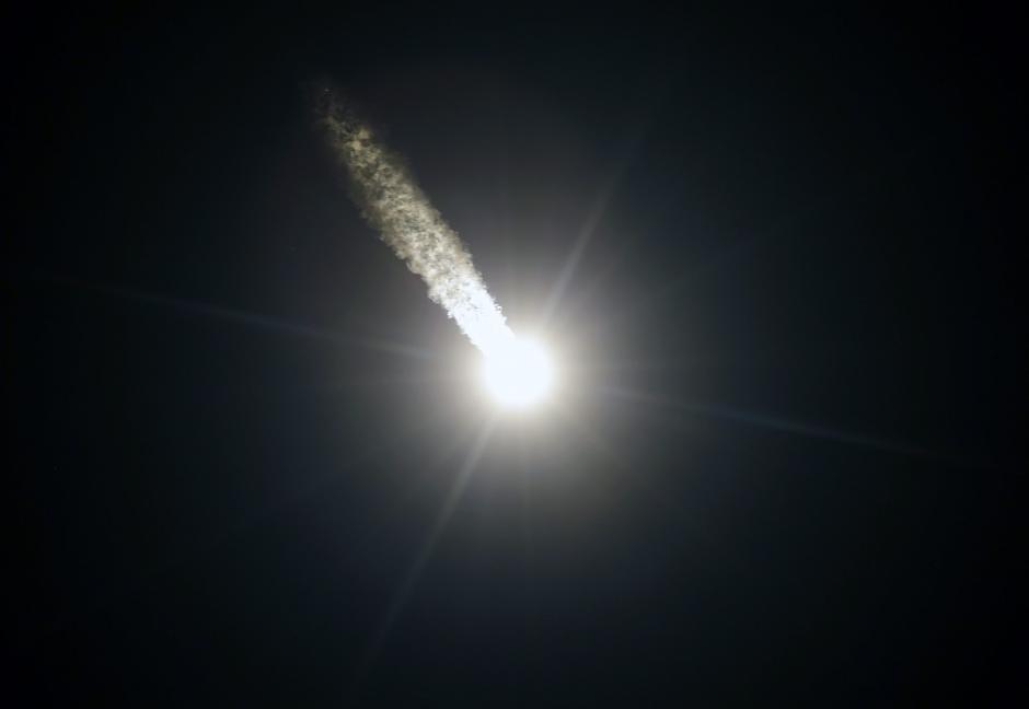 Vista del cohete ruso Soyuz TMA-12M despegando el 25 de marzo de 2014, en el cosmódromo de Baikonur (Kazajistán). (Foto: EFE)