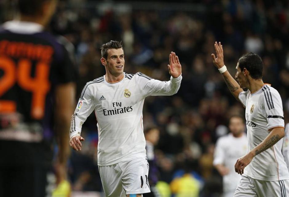 Gareth Bale fue la gran figura del juego, al anotar su primer triplete en la Liga espa&ntilde;ola. (Foto: EFE)