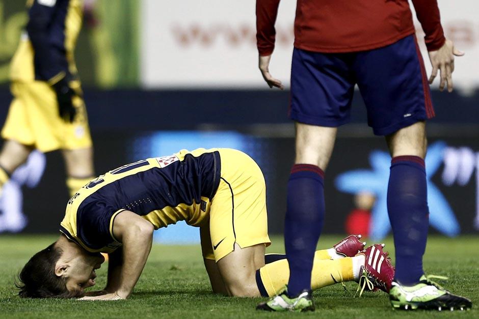El brasile&ntilde;o Diego Ribas se lamenta tras una ocasi&oacute;n fallida del Osasuna. (Foto: AFP)
