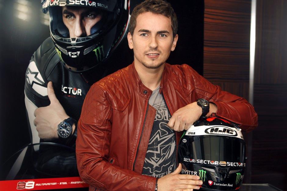 Jorge Lorenzo est&aacute; metiendo presi&oacute;n a Yamaha para que mejore sus motocicletas previo a renovar su contrato. (Foto: EFE)