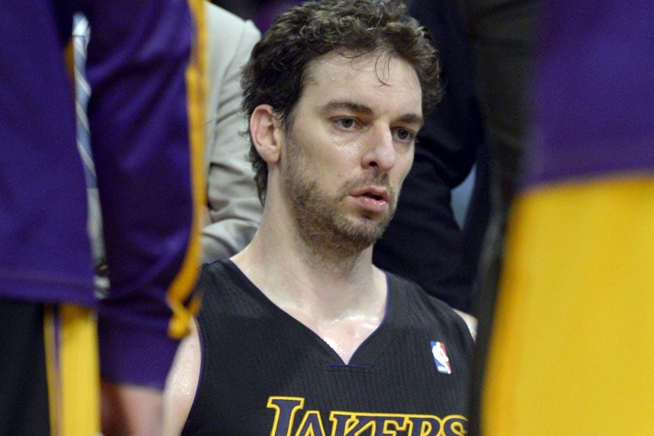 Gasol no sabe si podr&aacute; jugar este martes ante los Knicks. (Foto: EFE)