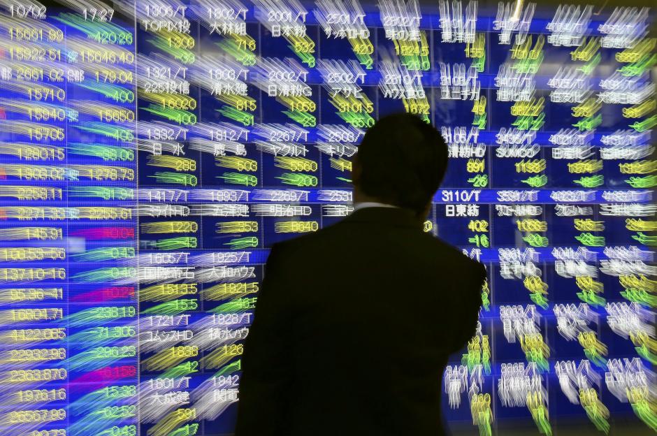 Los japoneses padecen de muchos trastornos emocionales por vivir todo el tiempo conectados. &nbsp;(Foto: EFE)