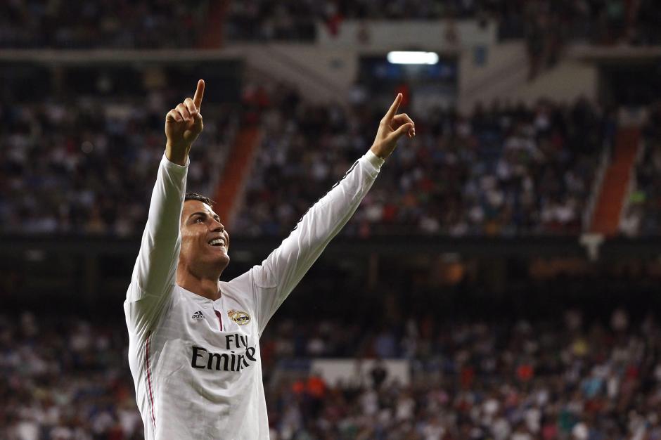 El delantero portugu&eacute;s del Real Madrid, Cristiano Ronaldo, hizo tres goles y una asistencia en la goleada ante el Bilbao. (Foto: EFE/Juan Carlos Hidalgo)