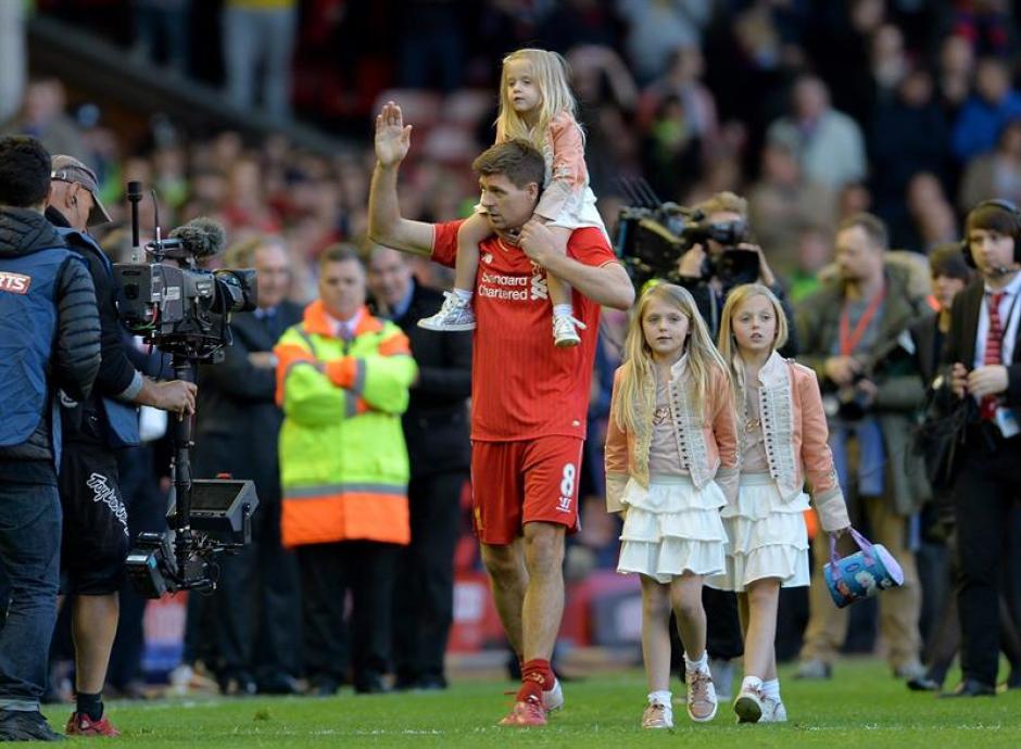 Desde la pr&oacute;xima temporada Steven Gerrard jugar&aacute; en Galaxy de Los &Aacute;ngeles, de la MLS. (Foto: EFE)