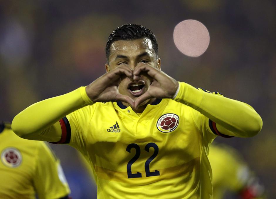 Jeison Murillo, adelant&oacute; a Colombia en su duelo directo frente a Brasil en Copa Am&eacute;rica 2015. (Foto: EFE)