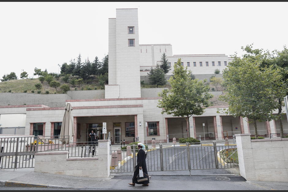 Dos mujeres atacaron el consulado de Estados Unidos en Estambul; no se reportan heridos. (Foto: EFE)