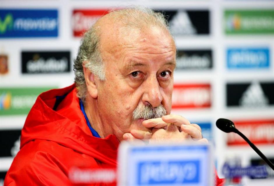 Horas despu&eacute;s de que Vicente del Bosque diera rueda de prensa previo al amistoso con B&eacute;lgica, el partido fue suspendido por riesgo de atentado. (Foto: EFE)