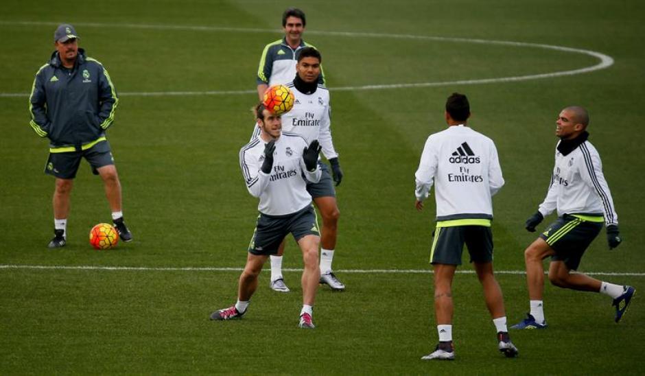 Ben&iacute;tez, habl&oacute; sobre su relaci&oacute;n con el plantel de jugadores del Madrid. (Foto: EFE)
