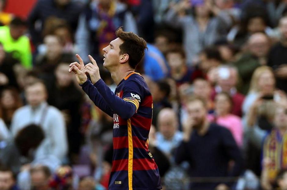 El argentino Lionel Messi, marc&oacute; triplete en el triunfo de Barcelona ante Granada. El argentino lleg&oacute; a ocho goles en la Liga. (Foto: EFE)