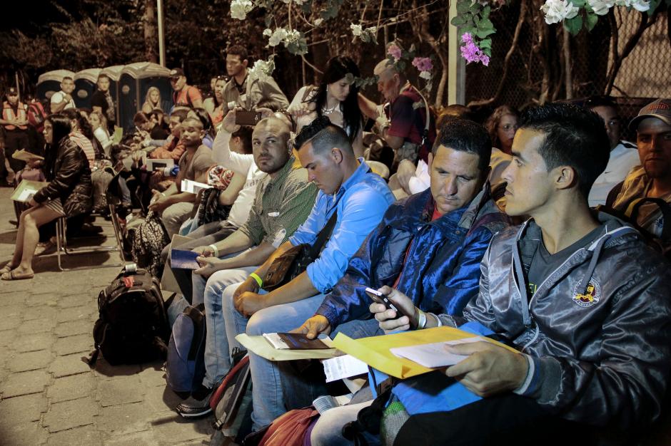 El primer grupo de emigrantes cubanos de los casi 8 mil varados en Costa Rica desde noviembre, alcanz&oacute; finalmente tras una larga y complicada odisea por el continente su objetivo final: ingresar a Estados Unidos. (Foto: Archivo/Efe)
