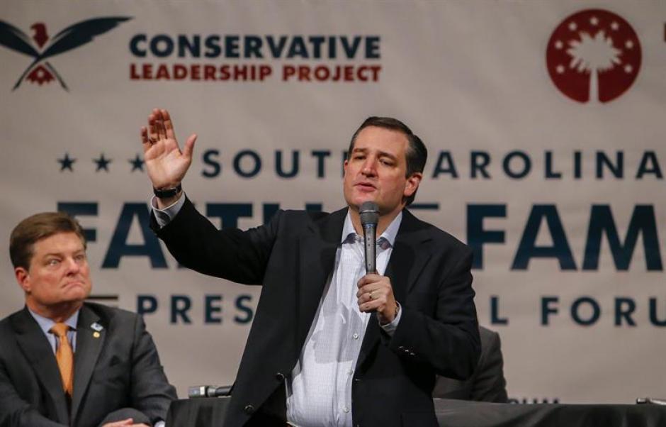 El senador por Texas y aspirante a la candidatura republicana a la Casa Blanca Ted Cruz, celebr&oacute; su primer triunfo. (Foto: EFE)&nbsp;
