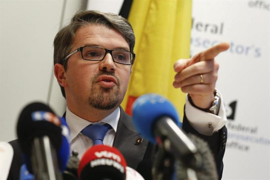 El fiscal federal de B&eacute;lgica, Fr&eacute;d&eacute;ric Van Leeuw dio a conocer sobre el testamento de uno de los kamikazes del aeropuerto de B&eacute;lgica. (Foto: EFE)
