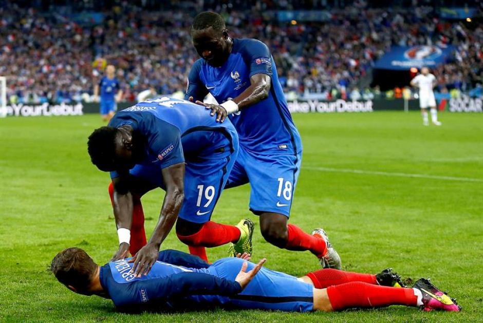 Francia gole&oacute; sin problemas a Islandia (EFE)