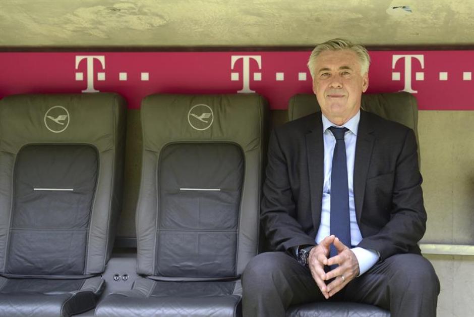 Carletto en el banquillo del Allianz Arena. (EFE)