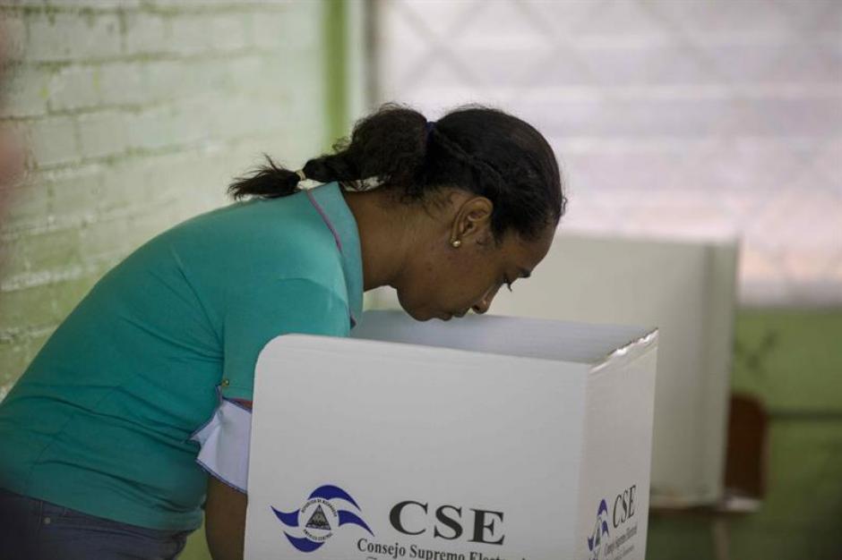 Ciudadanos de Nicaragua eligen a su nuevo presidente, con Daniel Ortega como favorito. (Foto: EFE)