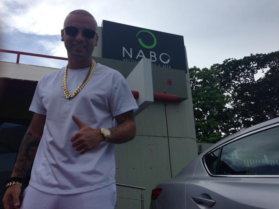 El reguetonero Wisin posa, en Guaynabo, Puerto rico. (Foto: EFE)