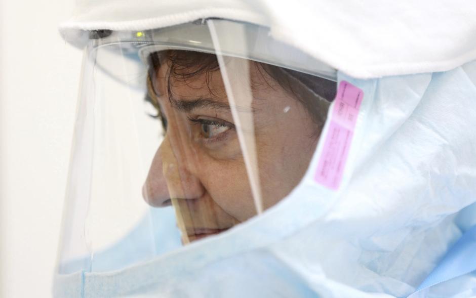 La Organizaci&oacute;n Mundial de la Salud (OMS) est&aacute; trabajando con estas dos farmac&eacute;uticas para analizar los resultados de los ensayos cl&iacute;nicos, que se han extendido a una decena de lugares de &Aacute;frica, Europa y Am&eacute;rica del Norte, seg&uacute;n cont&oacute; a Efe Daniel Epstein, un portavoz de la Organizaci&oacute;n Panamericana de la Salud (OPS). (Foto: EFE/Archivo)