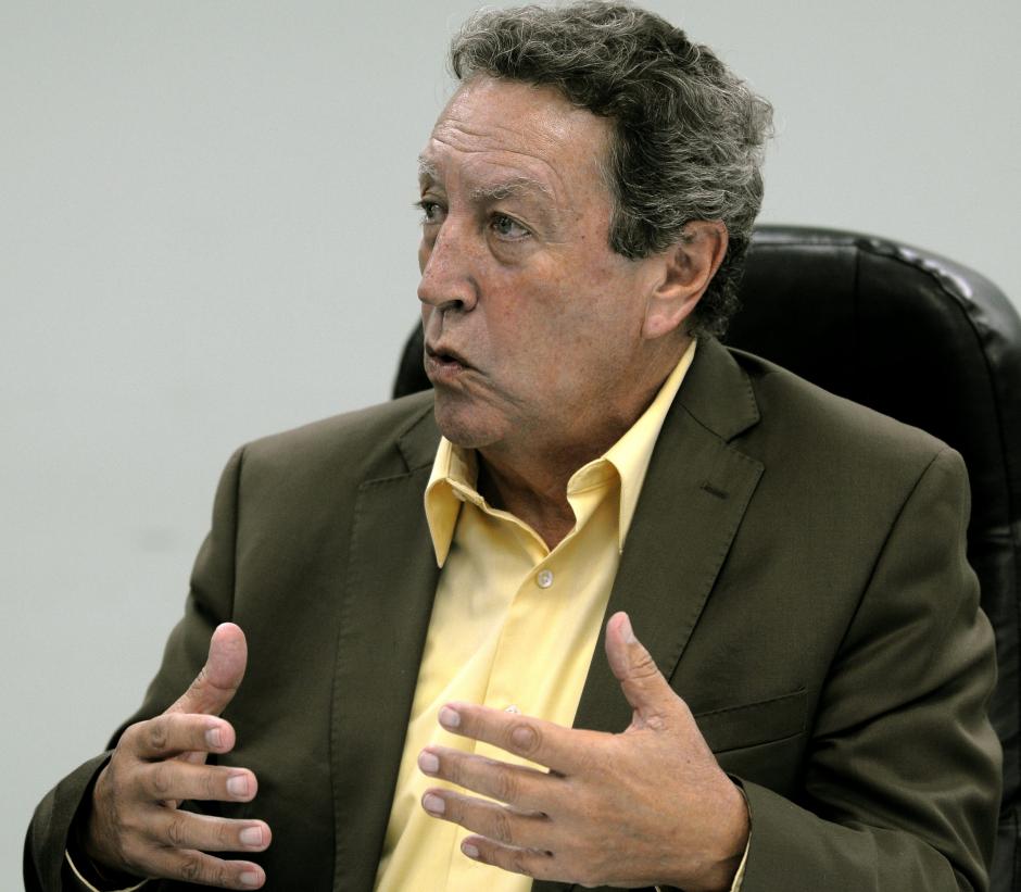 El expresidente Vinicio Cerezo se&ntilde;ala que debe ser la poblaci&oacute;n civil quien deber&iacute;a dirigir los destinos de Venezuela. (Foto: EFE)