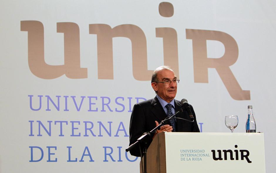 El jefe del equipo negociador de paz del Gobierno colombiano con la guerrilla de las FARC, Humberto de la Calle, se reuni&oacute; en La Habana, Cuba, con varios l&iacute;deres de las FARC para intentar retomar los di&aacute;logos de paz. (Foto: EFE)