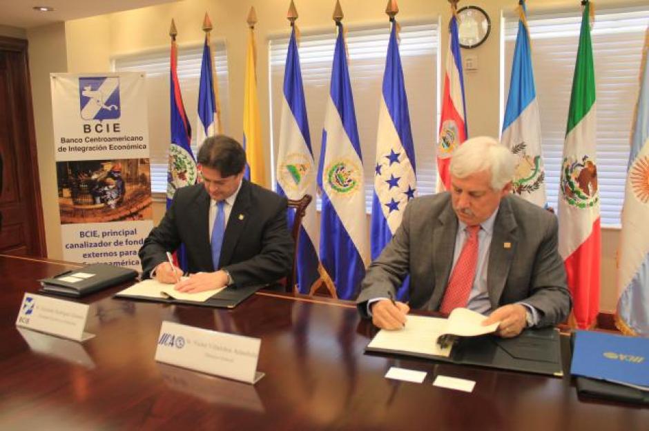 El Banco Centroamericano de Integraci&oacute;n Econ&oacute;mica (BCIE), dona m&aacute;s de 20 mil dolares para salud en pa&iacute;ses de Centroam&eacute;rica. (Foto: BCIE)   