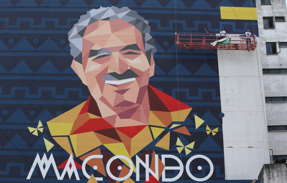 El mural se coloc&oacute; como un homenaje al escritor colombiano al cumplir un a&ntilde;o de su fallecimiento. (Foto: www.gestion.pe)