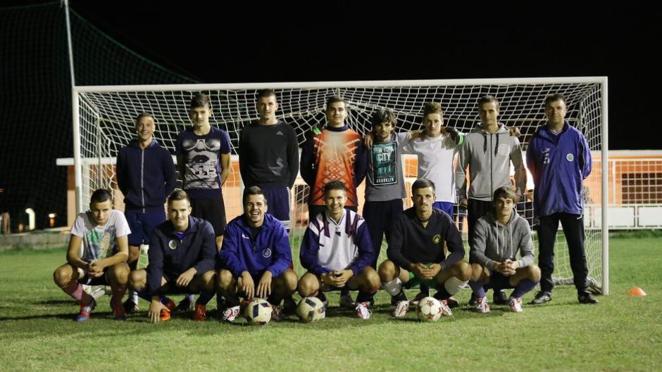 El equipo cuenta con 15 jugadores del mismo apellido. (Foto: Filip Brala/24sata)