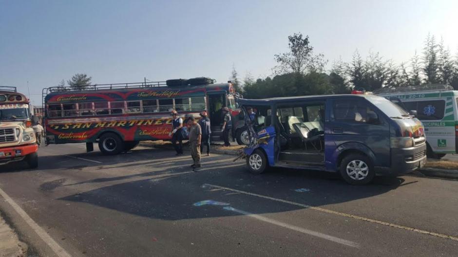 Un accidente de tr&aacute;nsito se registr&oacute; en el kil&oacute;metro 31 de la ruta Interamericana. (Foto: Bomberos Municipales Departamentales)